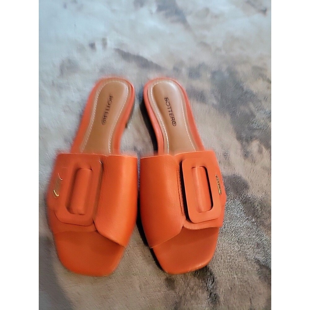 Botter brown women's Flat sandals size 7 Orange Side Buckle